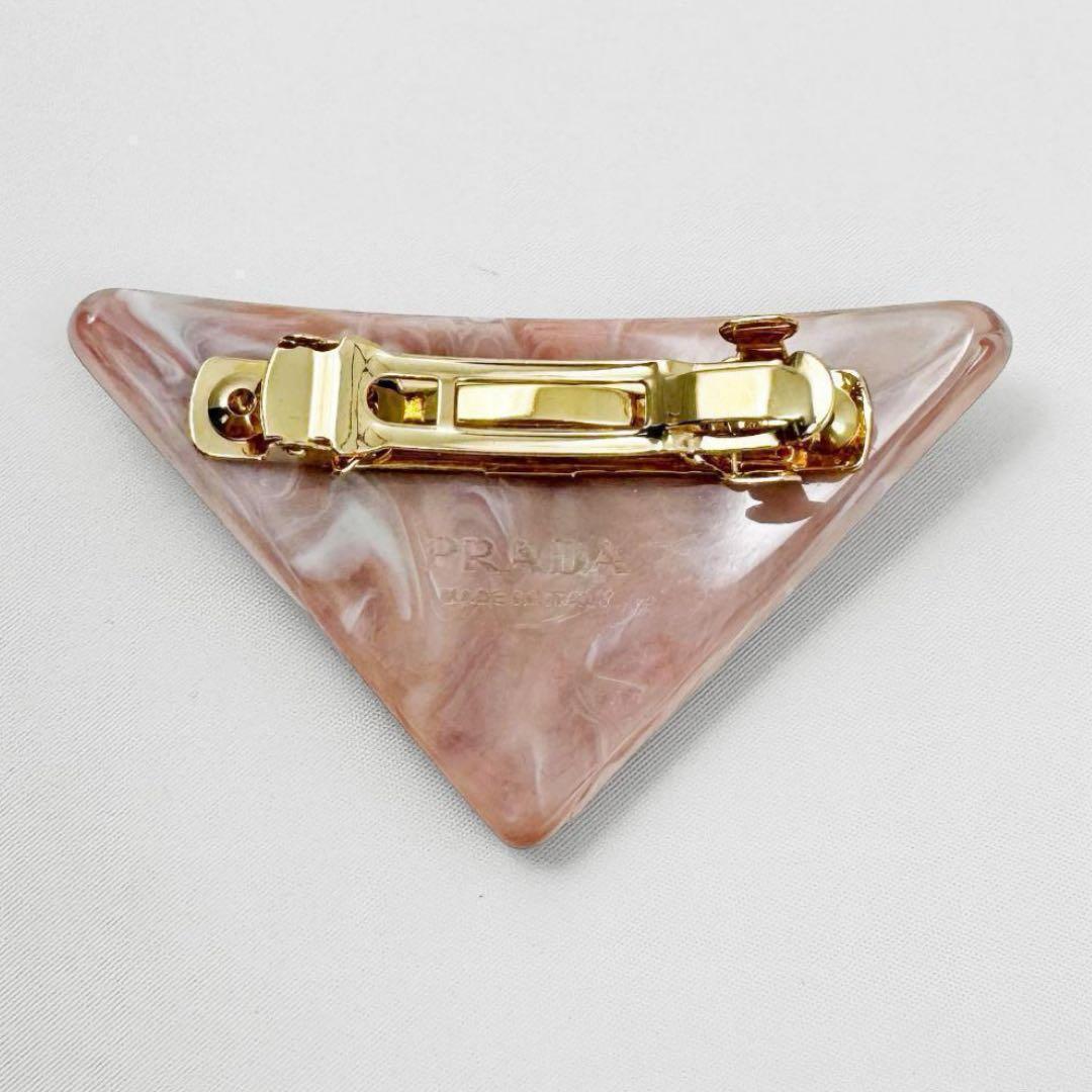 未使用☆正規品　プラダ ヘアクリップ バレッタ　ヘアアクセ　三角　ロゴ　ビジュー