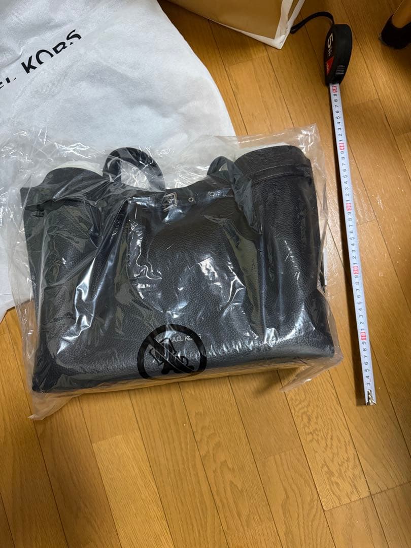 未使用　 MICHAEL KORS ブラック トートバッグ