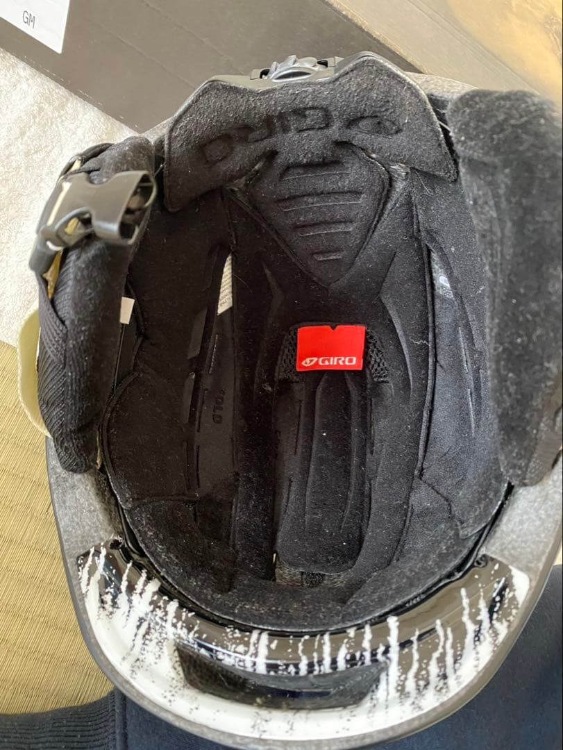 Giro 9.TEN ヘルメット ブラック/ホワイト