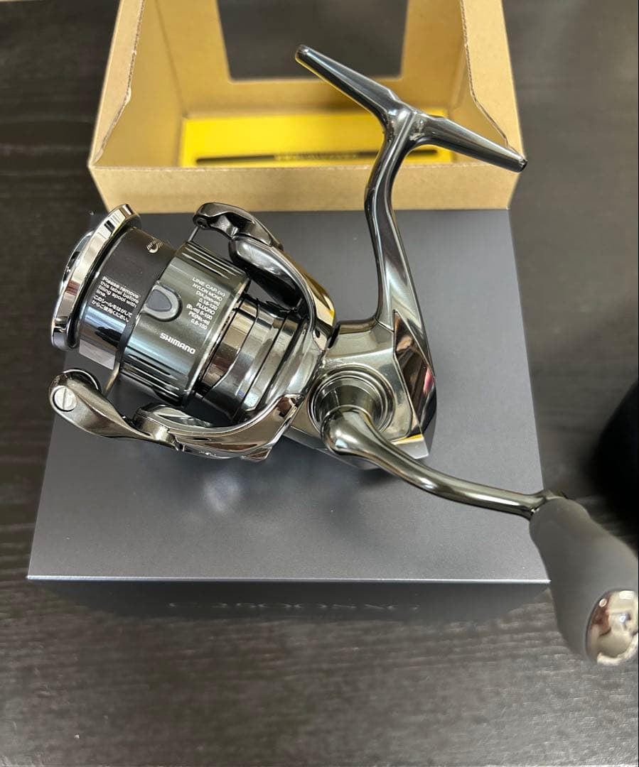 新品未使用　シマノ　22ステラ　C2500SXG