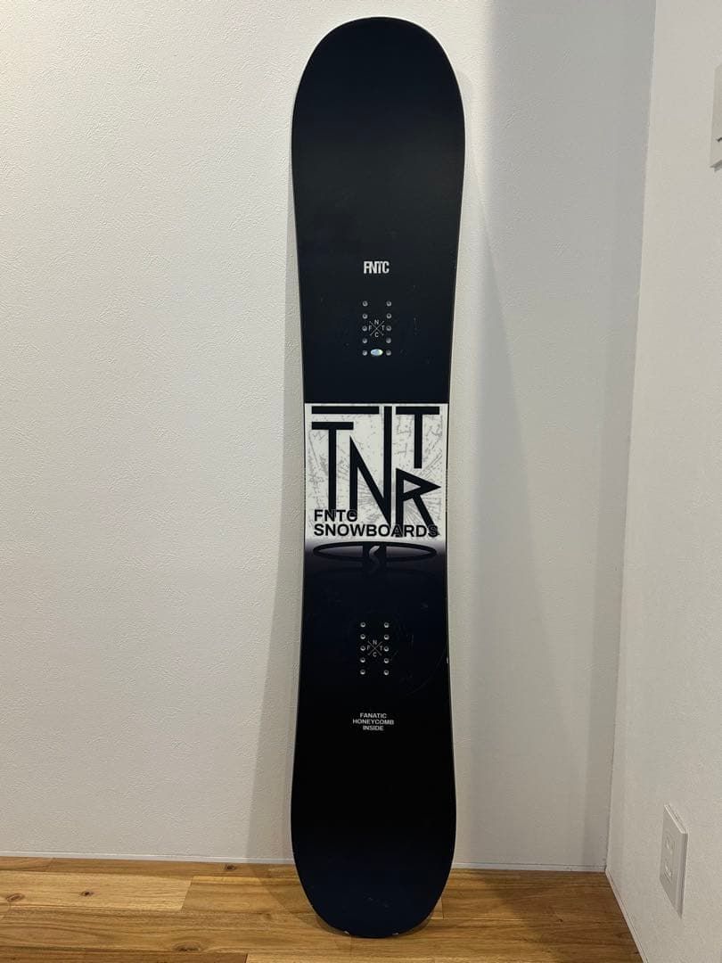 FNTC TNT Rスノーボード
