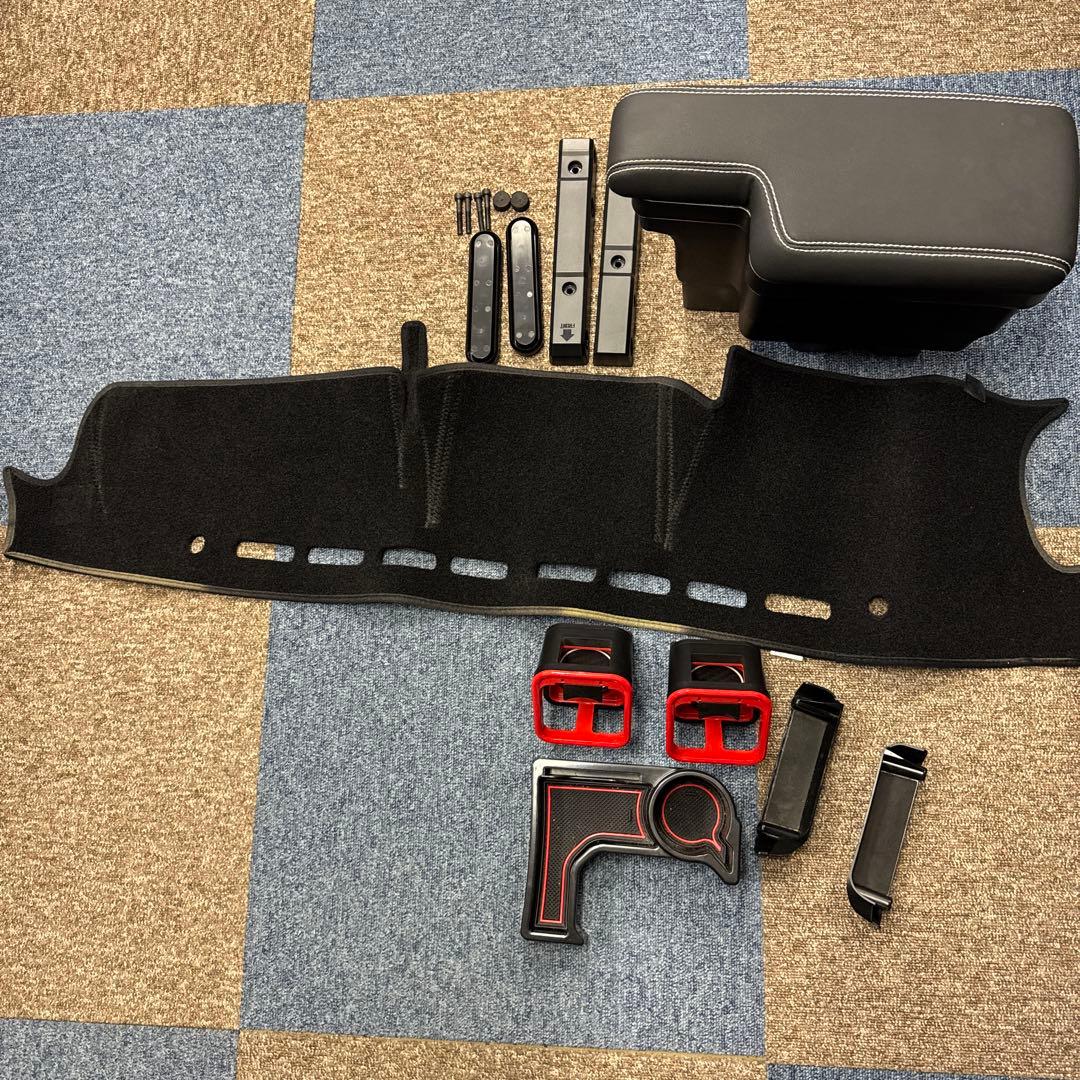 ジムニーシエラjb74 車内アクセサリー一式