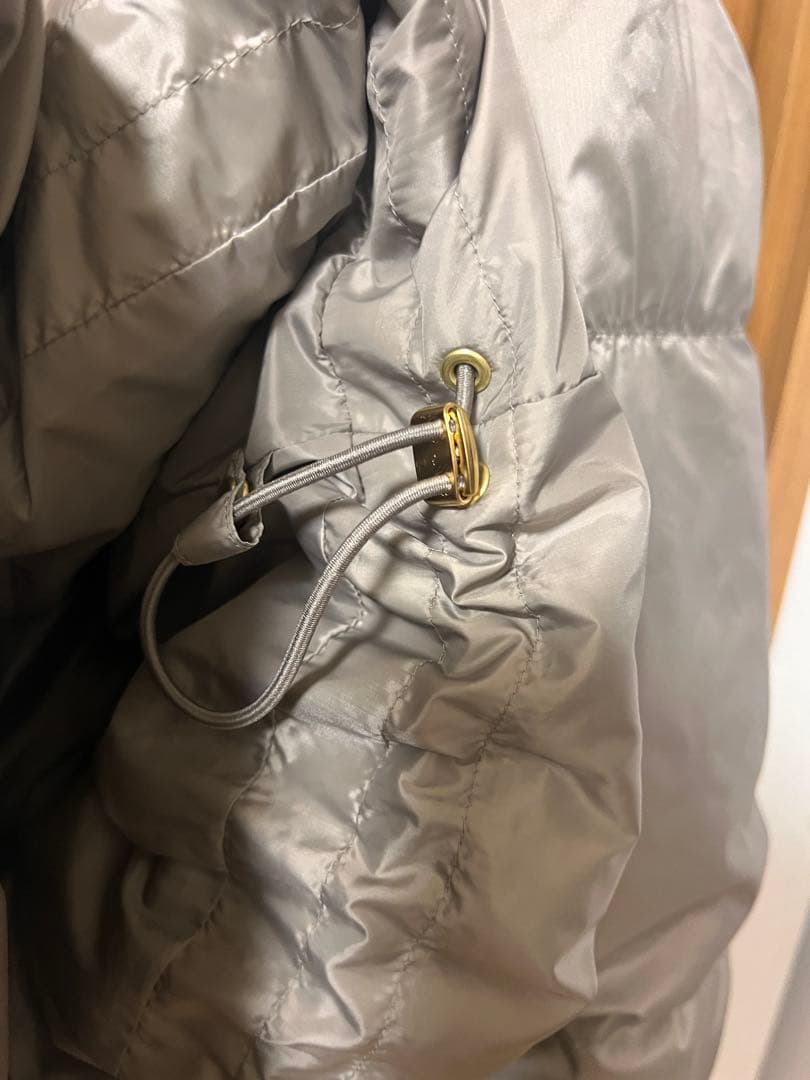 【Oggi掲載】シレータフタ ハイネック ショート ダウンコート23区新品難あり