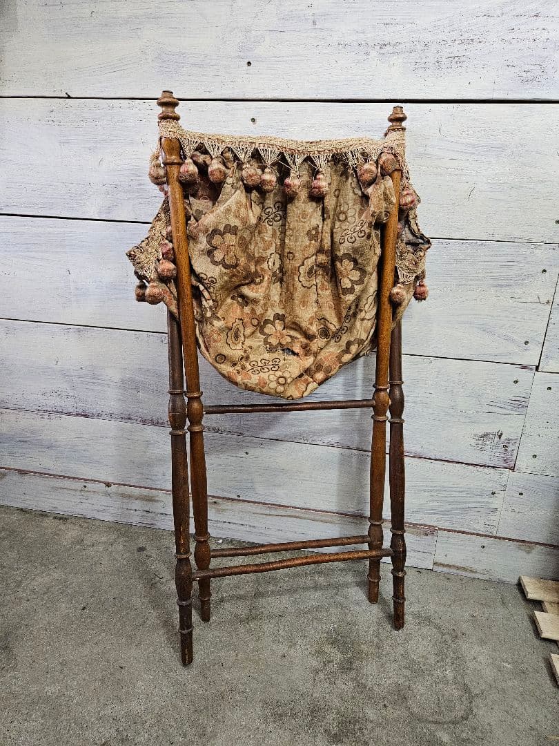 フランスアンティーク ソーイングスタンド 木製×ファブリック フリンジ 小物入れ