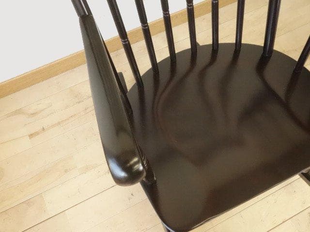 木製　ロッキングチェアー（黒色系）　再塗装済　ＵＳＥＤ