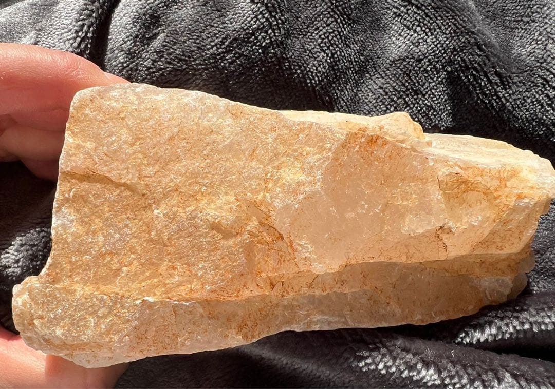 超希少　ピンクペタライト　特大原石