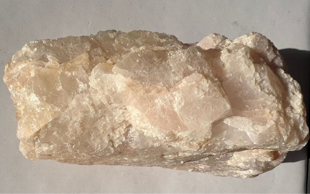 超希少　ピンクペタライト　特大原石