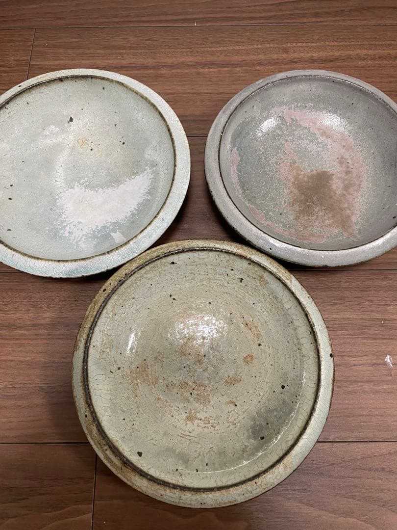 小林徹也さん　石皿