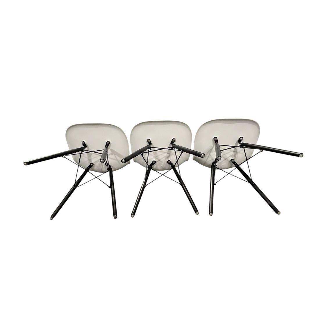 イームズシェルチェア3脚セット　リプロダクト品 ホワイト