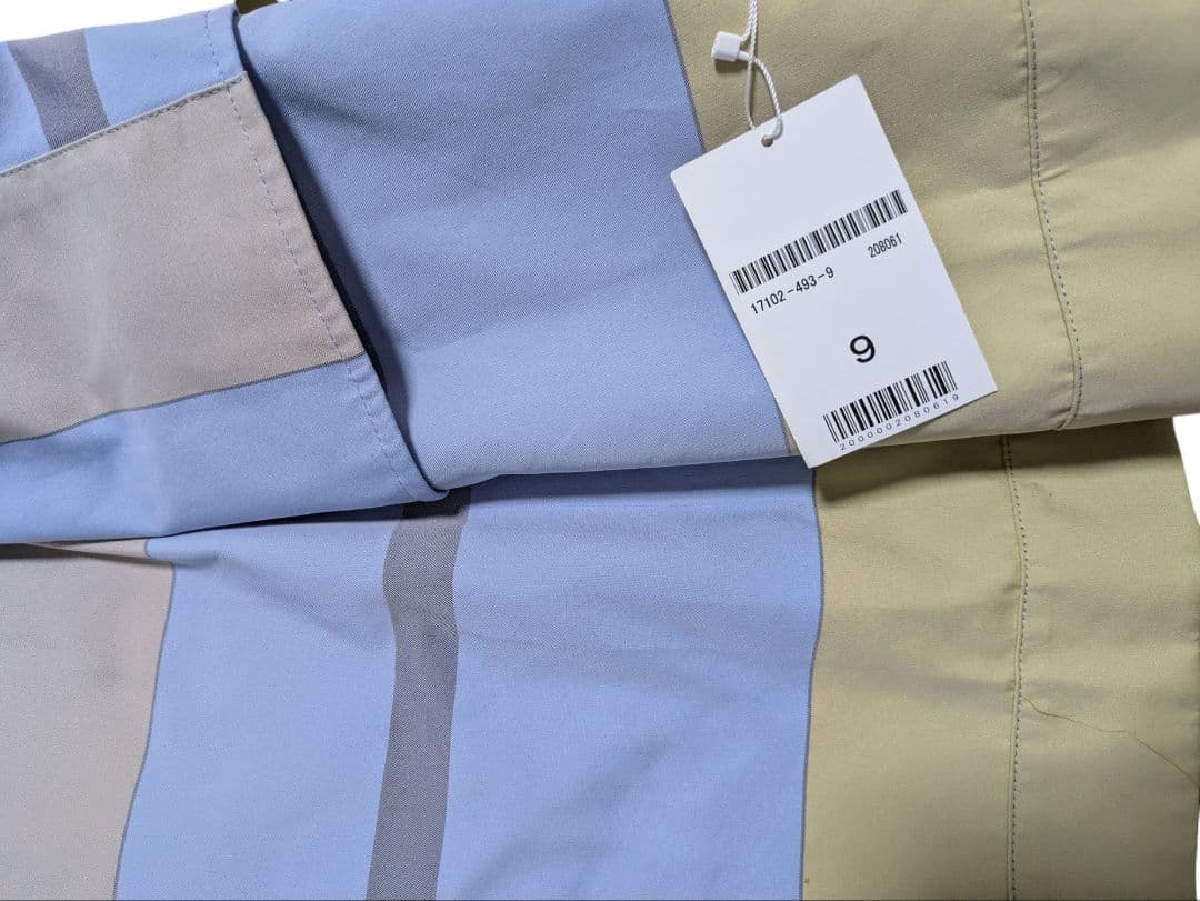 新品　ドゥクラッセ　DoCLASSE　二重織　リバーシブル・フードコート