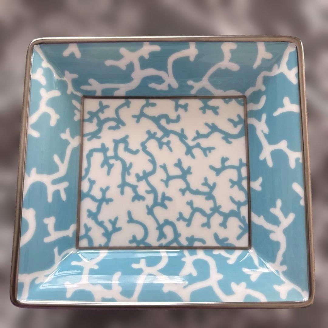 レイノー　クリストバル　キャンディディッシュ