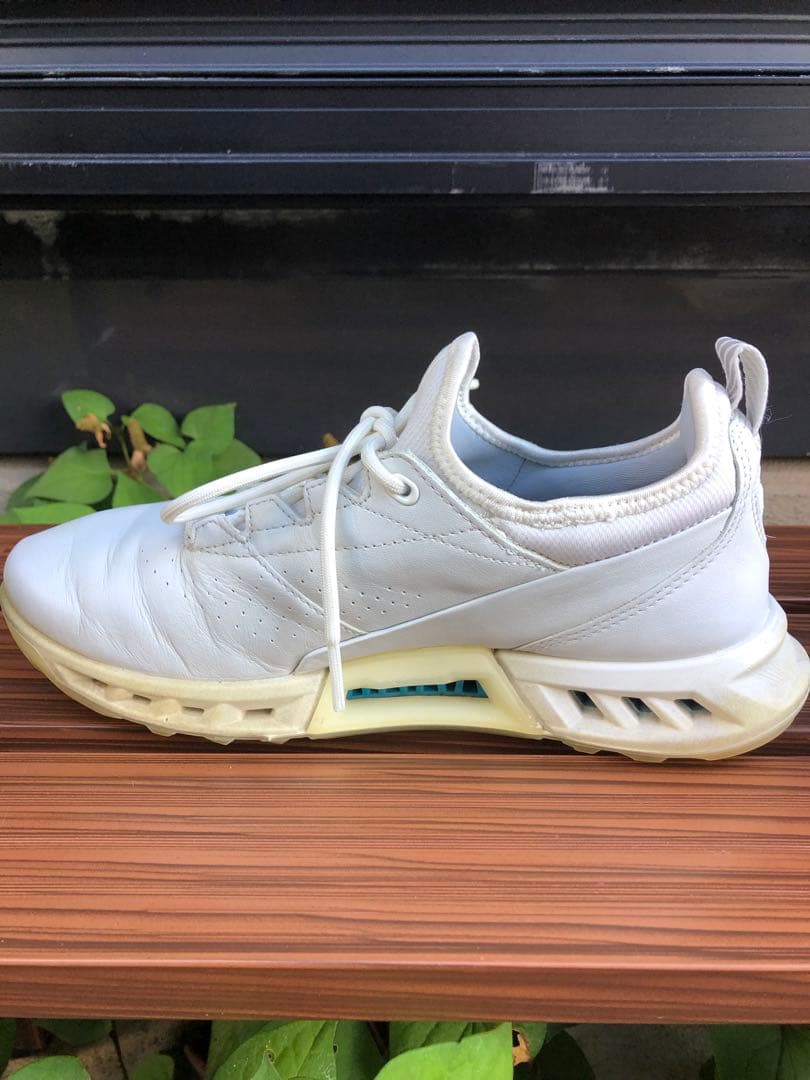 372番 美品ECCOゴルフシューズ 37 23.5cmスパイクレスゴアテックス
