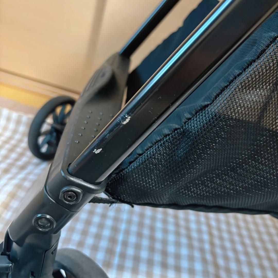 コンビベビーカースゴカルα 4キャス compact エッグショック HT