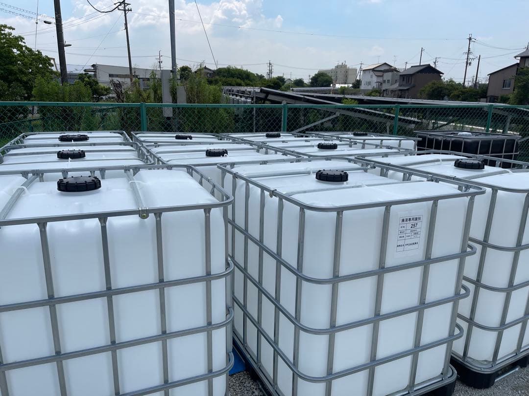 s.shimatani様 ホワイトタンク×2基