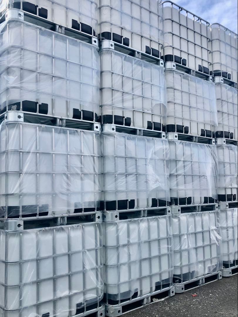 s.shimatani様 ホワイトタンク×2基