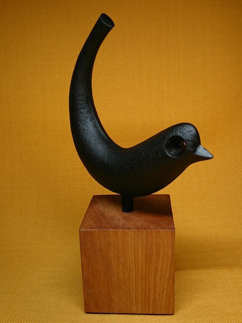 【美品】鳥　金属　彫像　オブジェ　置物　インテリア　工芸品　美術品　A3311