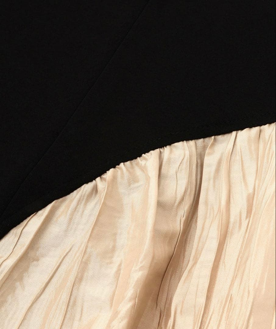 【WEB限定】フロントZIPコンビギャザーワンピース