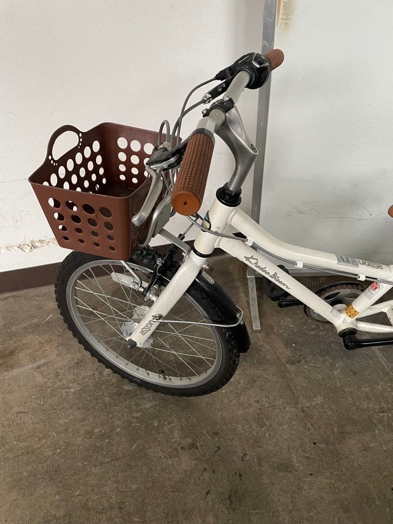 khodaa bloom asson J20 ホワイト　引き取り限定