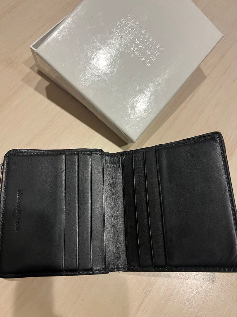 あーいよ　Maison Margiela 4ステッチ フリップフラップ