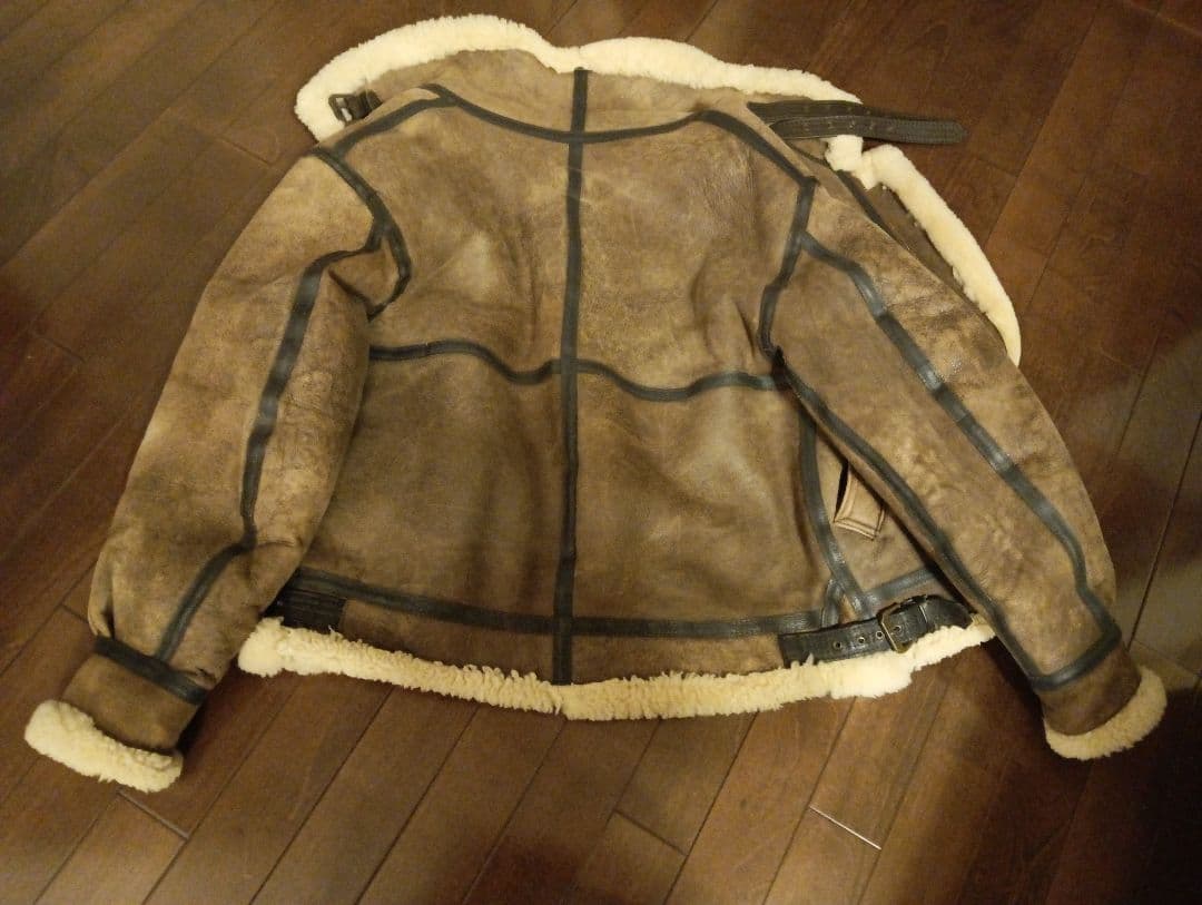 AVIREX B3ムートンフライトジャケット　 USA製 　人気サイズ40