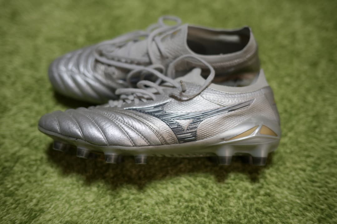 美品 モレリアネオIV β JAPAN P1GA254004ギャラクシーシルバー