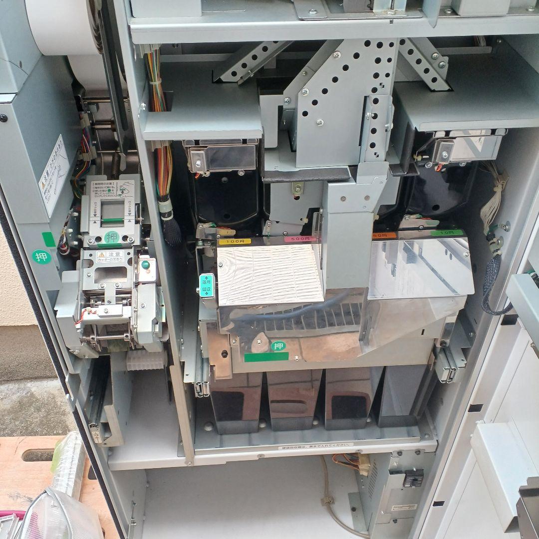 新500円・新紙幣対応済■グローリーVT-B10券売機　送料無料　1