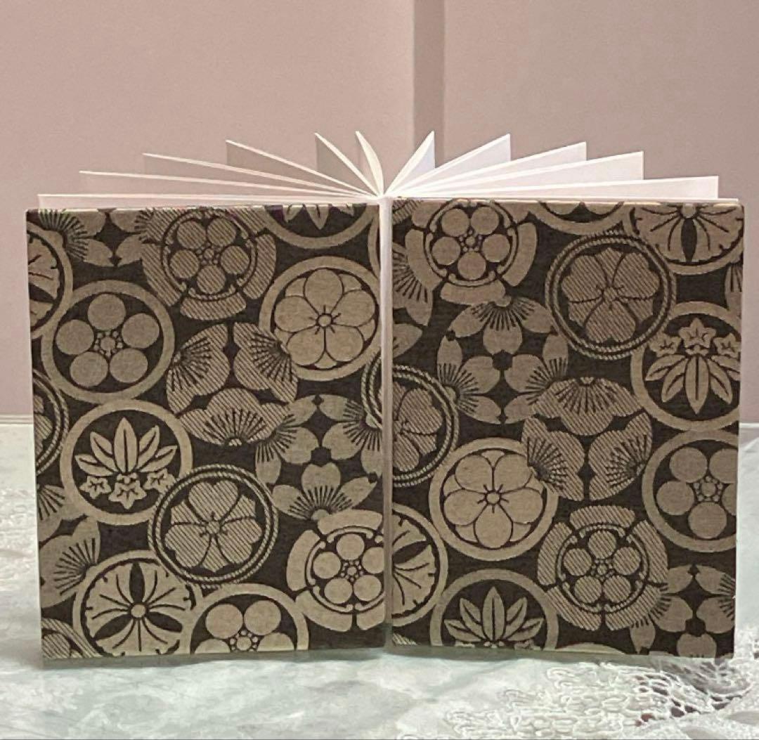 ♡シャカクオンさま♡ポケット付き御城印帳　家紋　メタリックゴールド