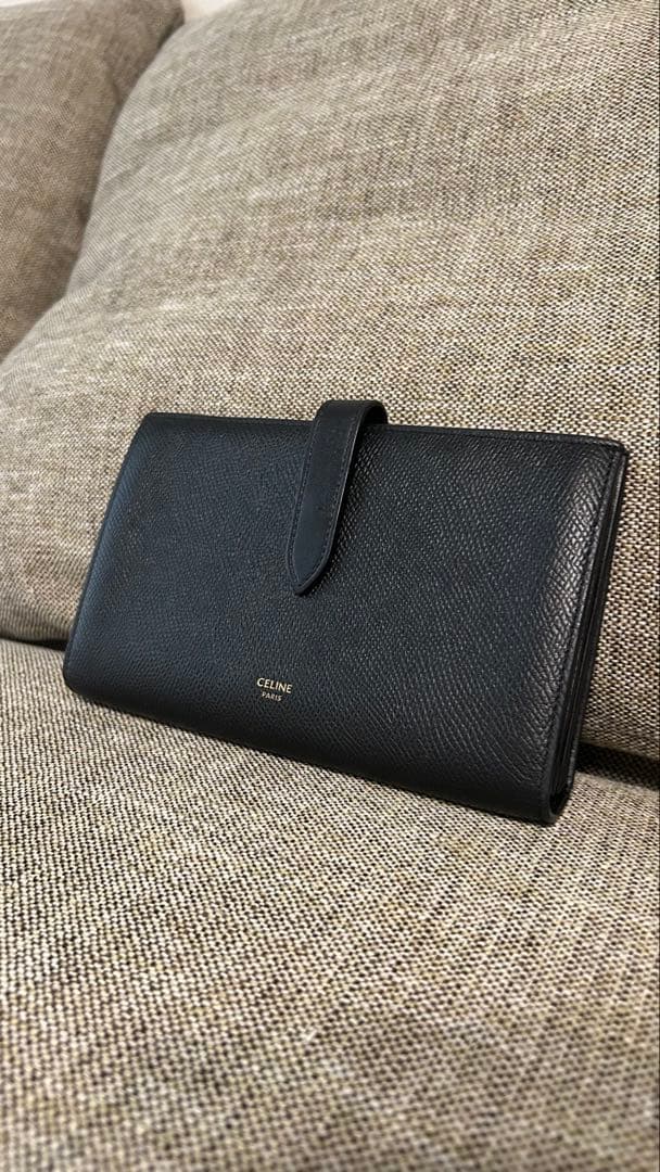 CELINE ブラックレザー 長財布