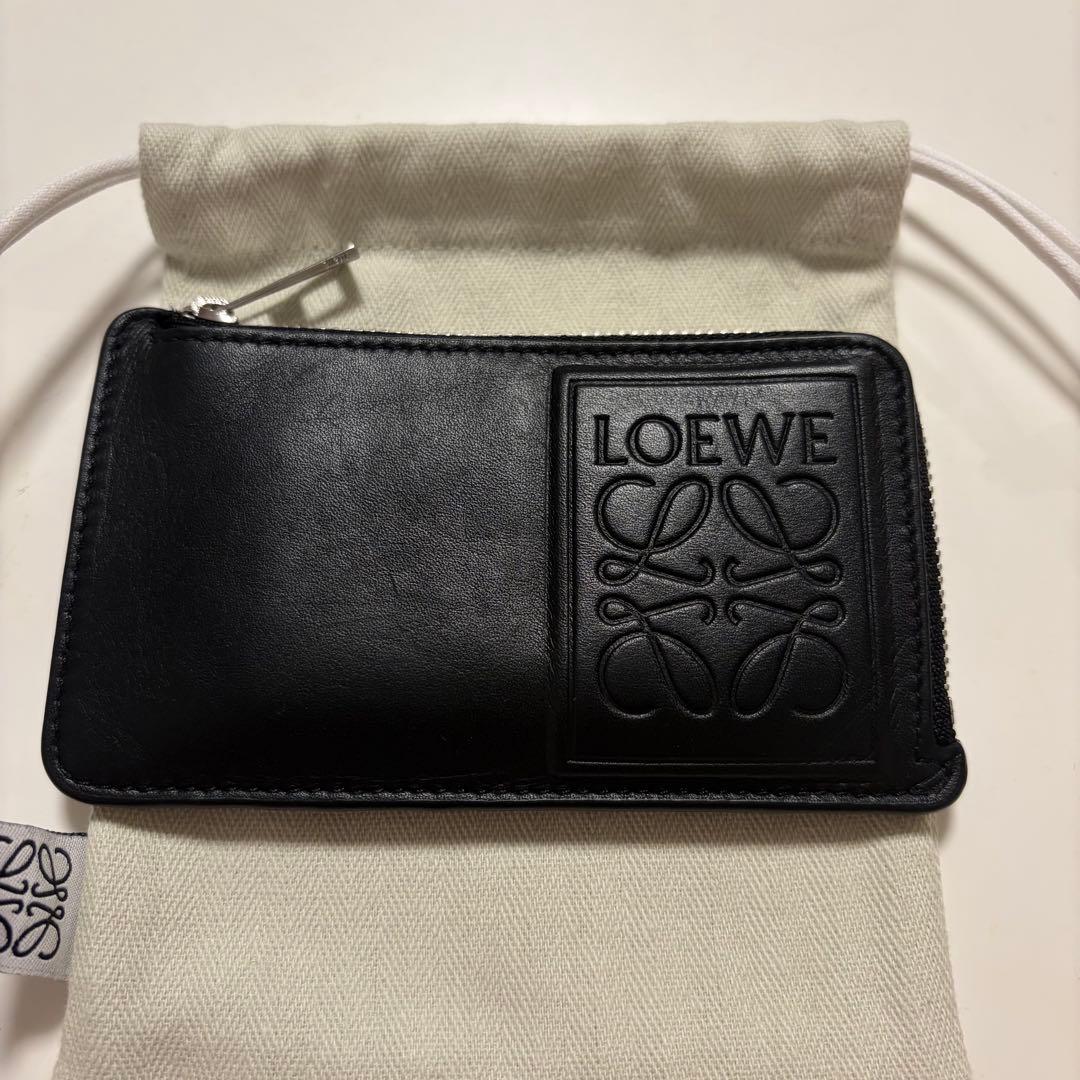 【LOEWE】カードホルダー（サテンカーフ） ブラック