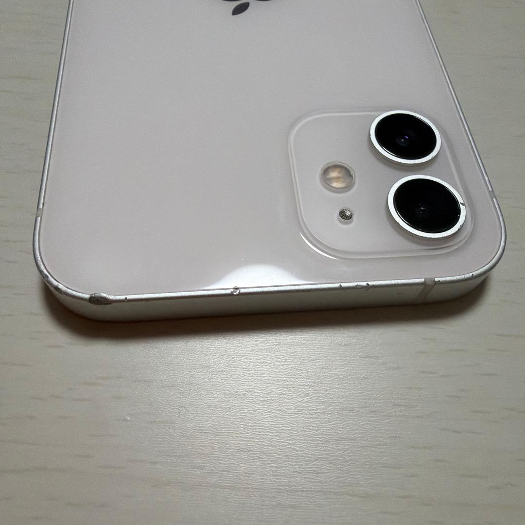 Apple iPhone 12 本体　64GB ホワイト　SIMフリー