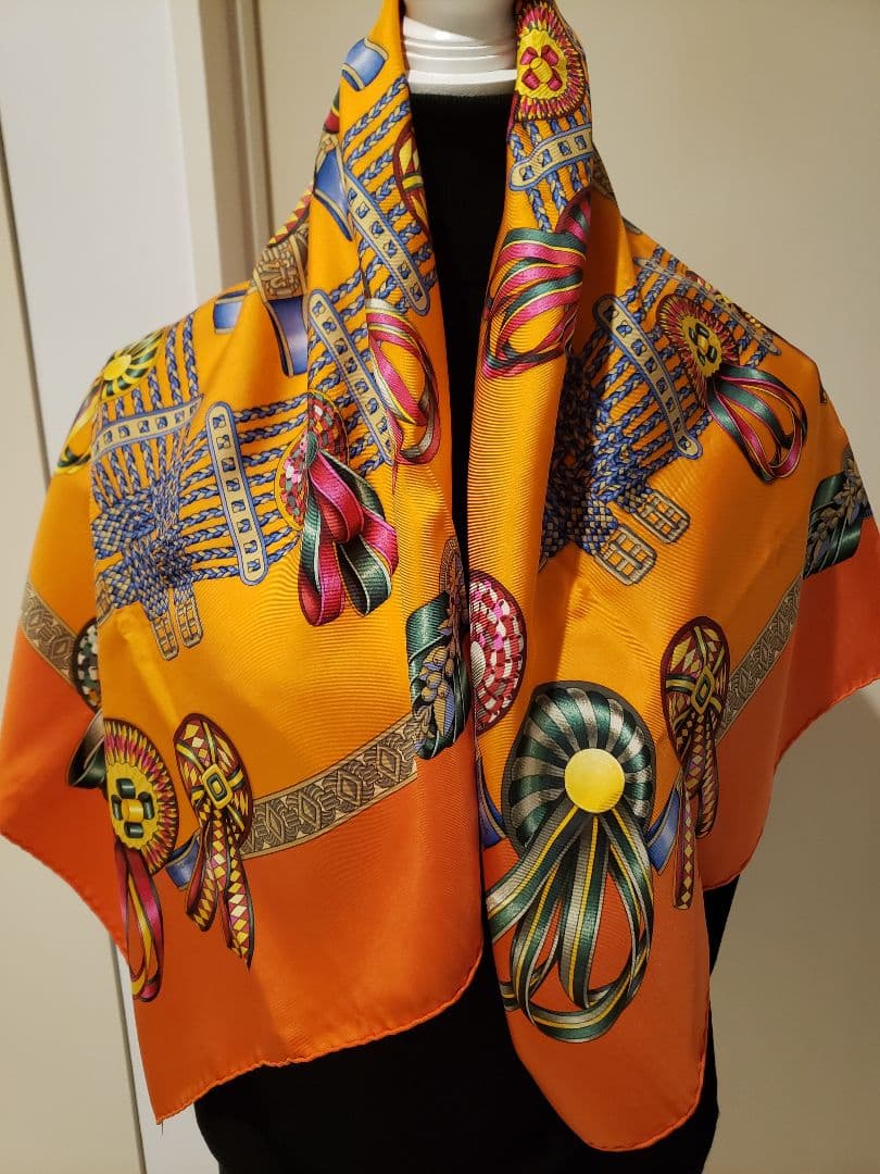 【極美品】HERMES　LES RUBANS DO CHEVAL ～馬のリボン橙