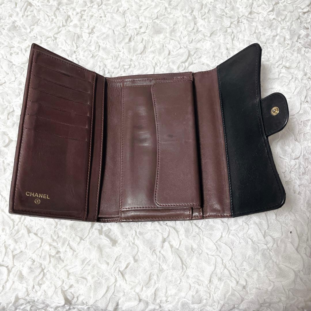 CHANEL マトラッセ シャネル　ココマーク ラムスキン 財布　三つ折り　レザ