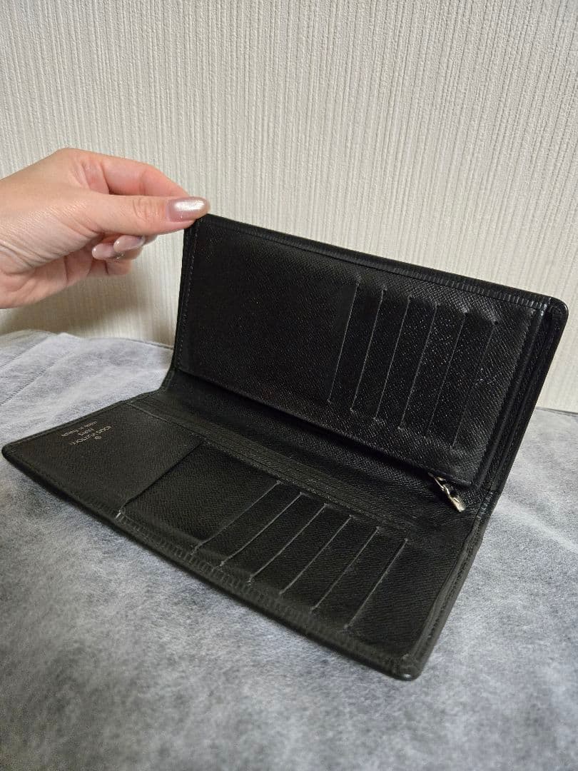 LOUIS VUITTON ルイヴィトン エピ 二つ折り 長財布