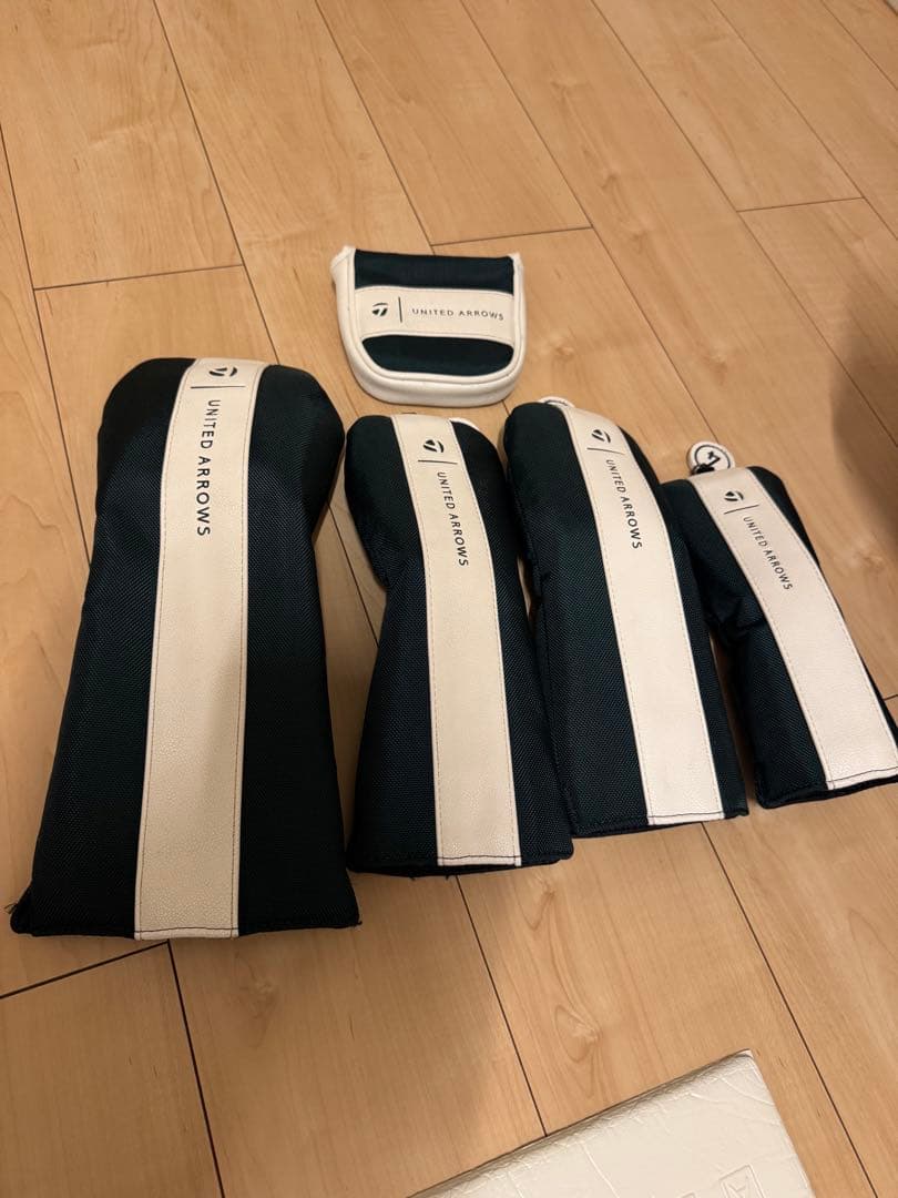 ユナイテッドアローズ　テーラーメイド　コラボ　キャディバック　ベットカバーセット