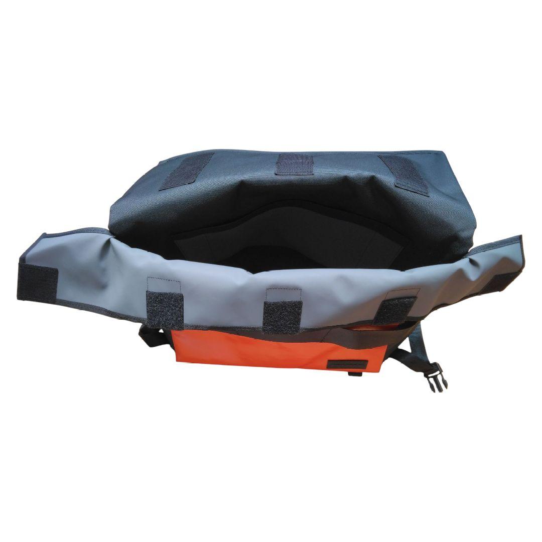 美品『FREITAG / F685 / HENRY』メッセンジャーバッグ/ID付