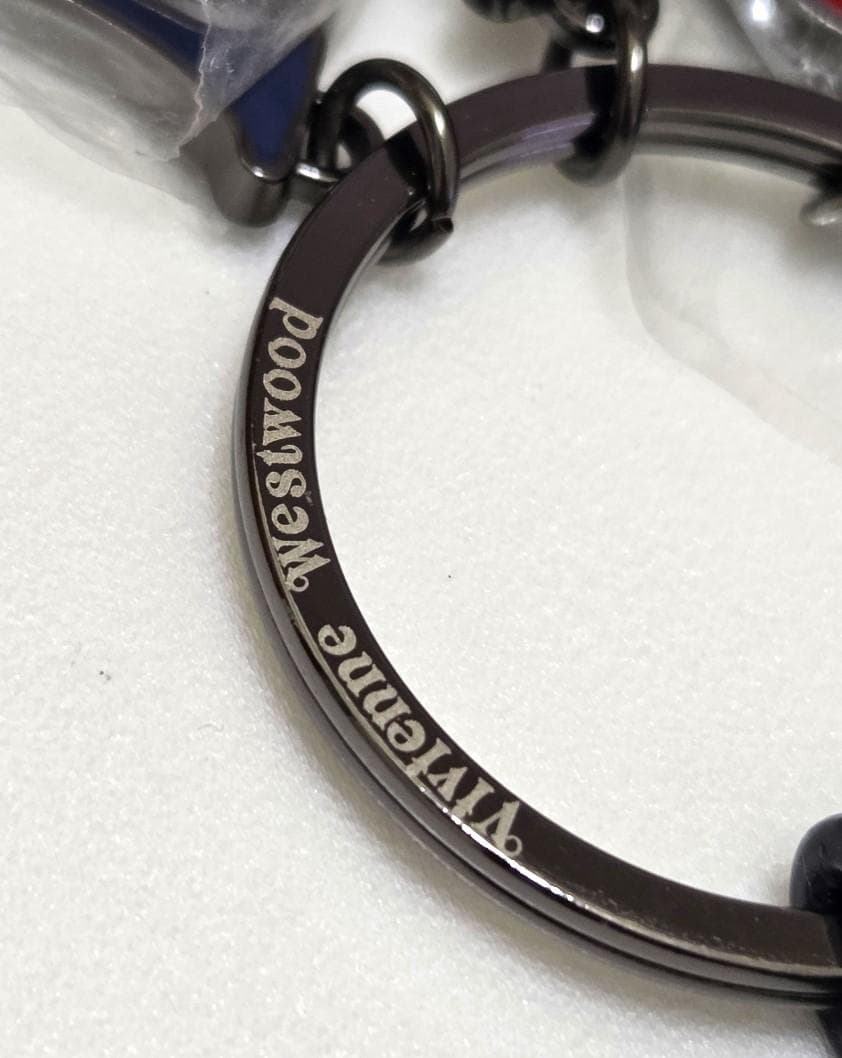 ヴィヴィアンウエストウッド　ハート　オーブ　キーリング　未使用箱付き　42193