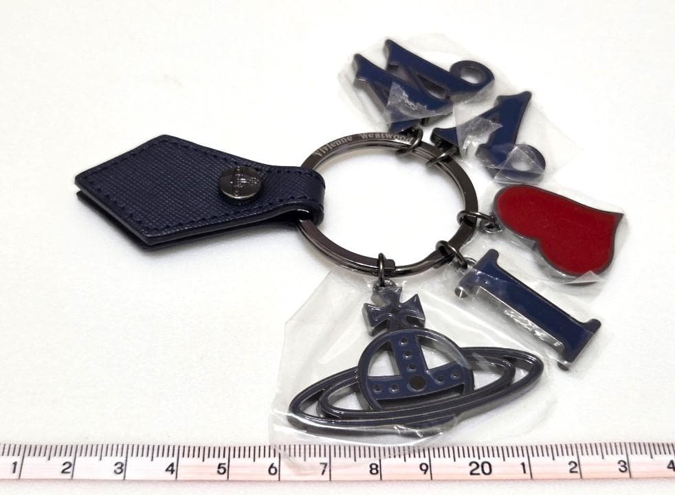 ヴィヴィアンウエストウッド　ハート　オーブ　キーリング　未使用箱付き　42193