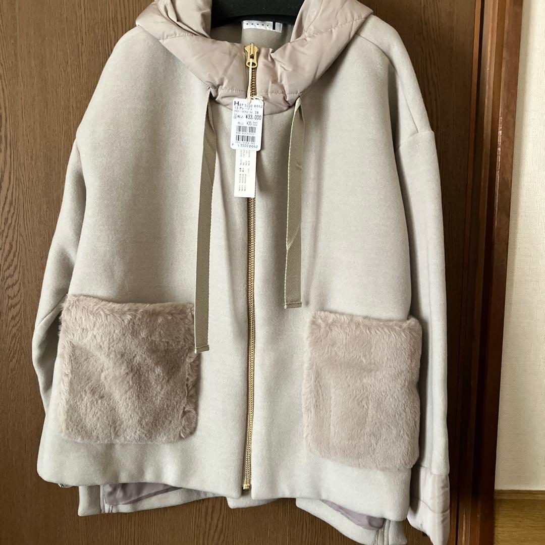 フード付きベージュジャケット soeure7 お値下げ‼️