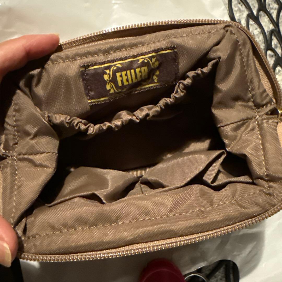 【新品未使用タグ付き】希少完売品フェイラーハイジ柄ワイヤーポーチ