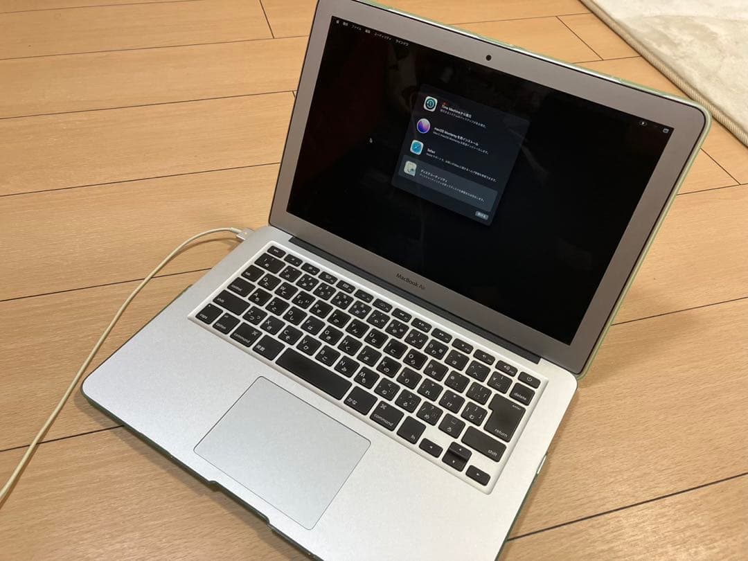 MacBook本体 MacBook Air (Intel Core i5) Model A1466