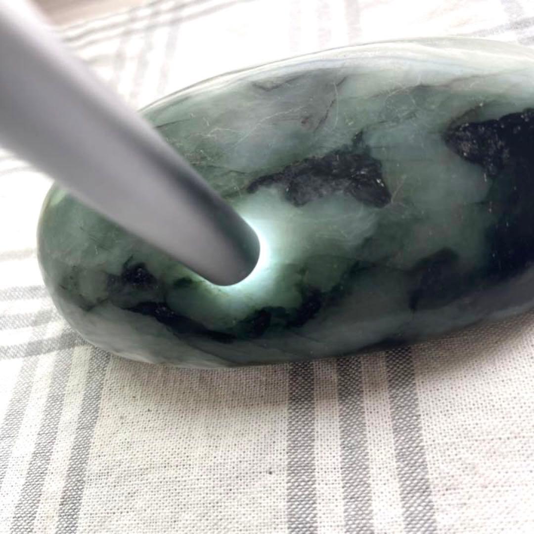 糸魚川翡翠　1.1キロ　鉱石コレクション