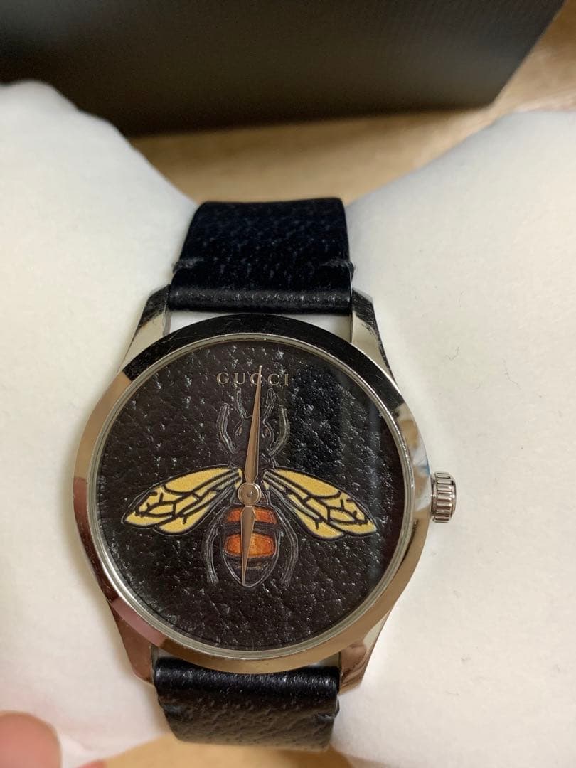 Gucci 蜂デザイン 時計 ya1264067a seiko citizen