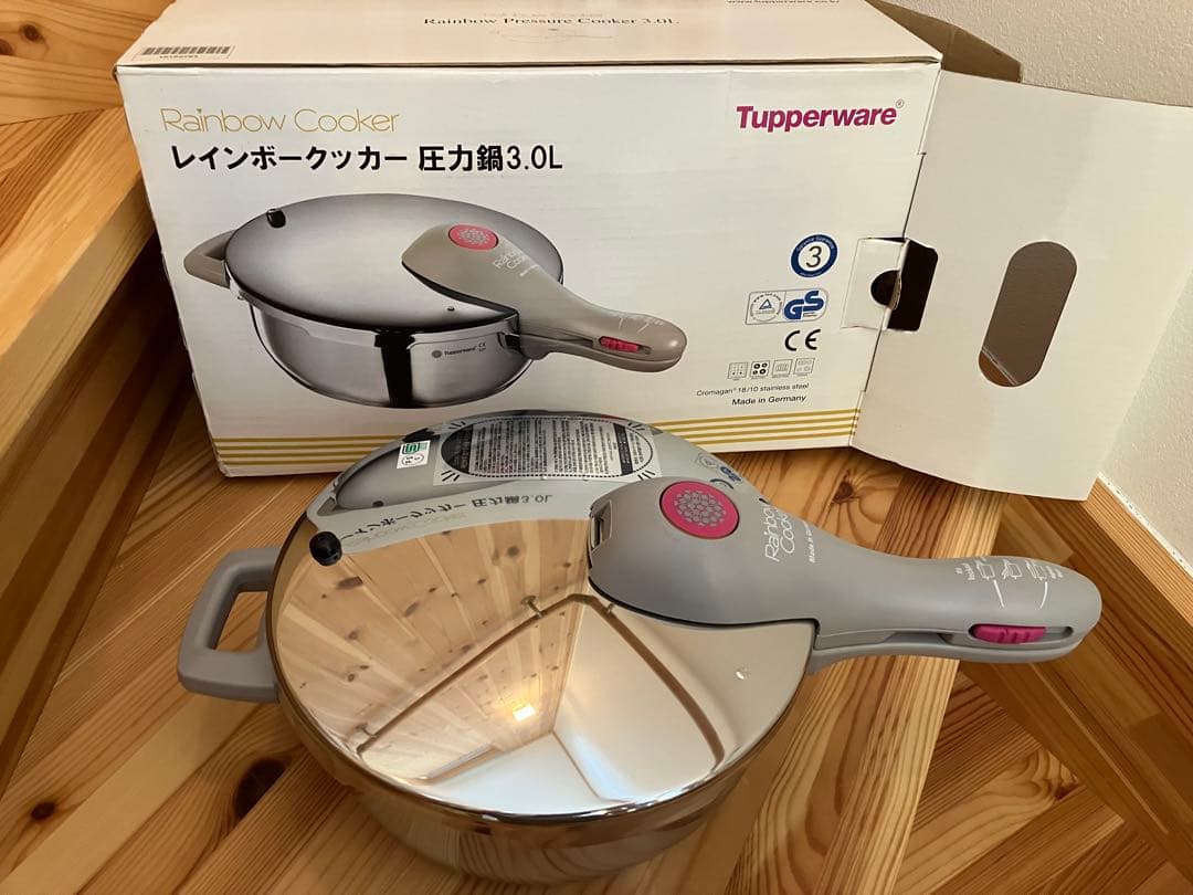新品 未使用 レインボークッカー 圧力鍋 3L タッパーウェア 片手鍋 蒸し器付