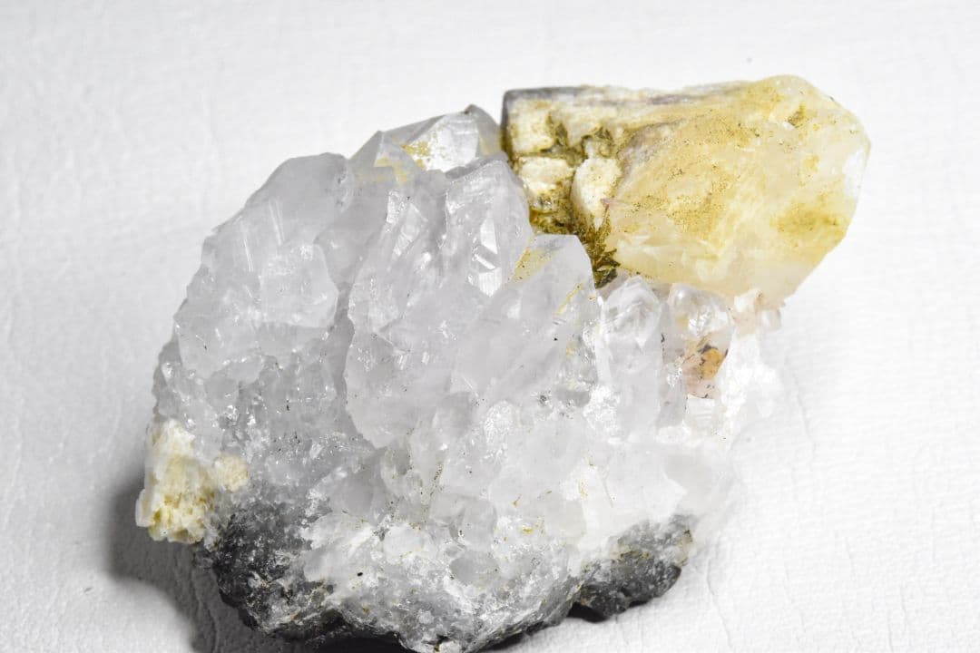 青森県西目屋村居森平産 ラベンダーアメジスト＆カルサイト2