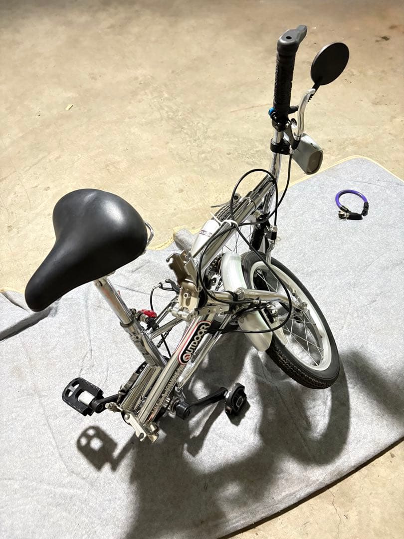 アウトドア 折りたたみ自転車 シルバー