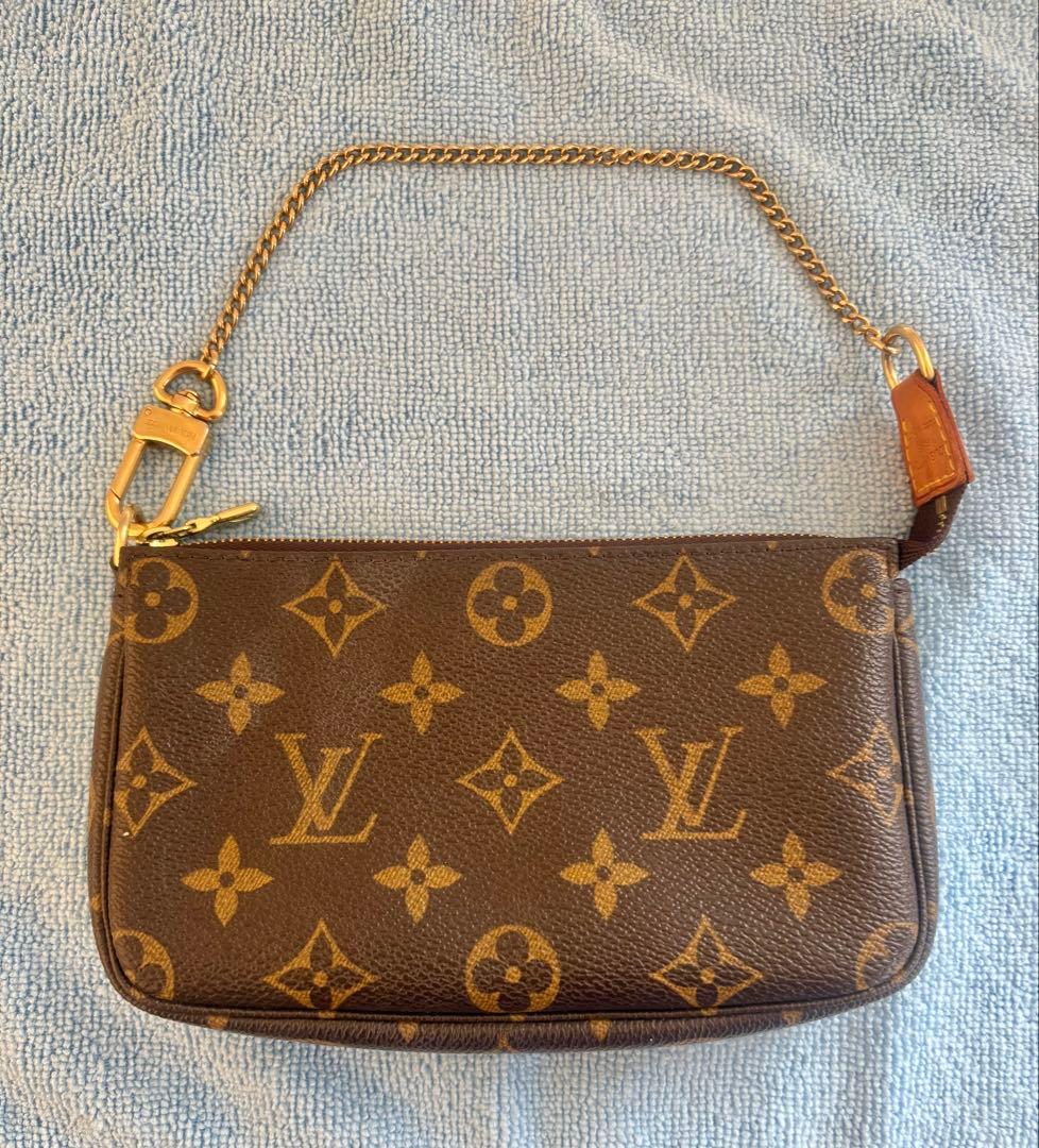Louis Vuitton モノグラムミニポシェットアクセソワール