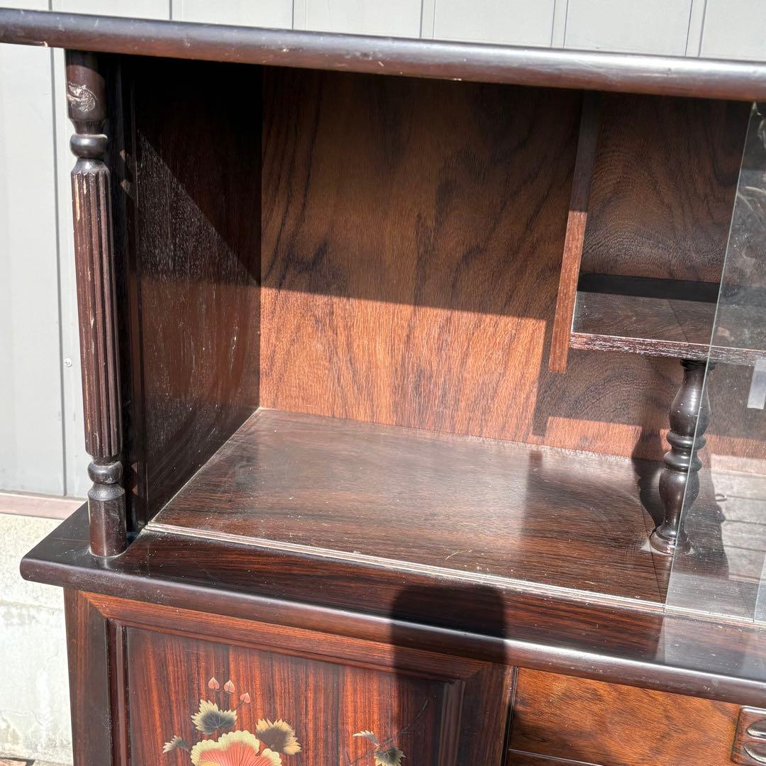 昭和レトロ 和家具 木製サイドボード ガラスキャビネット 飾り棚 水鳥 花柄蒔絵