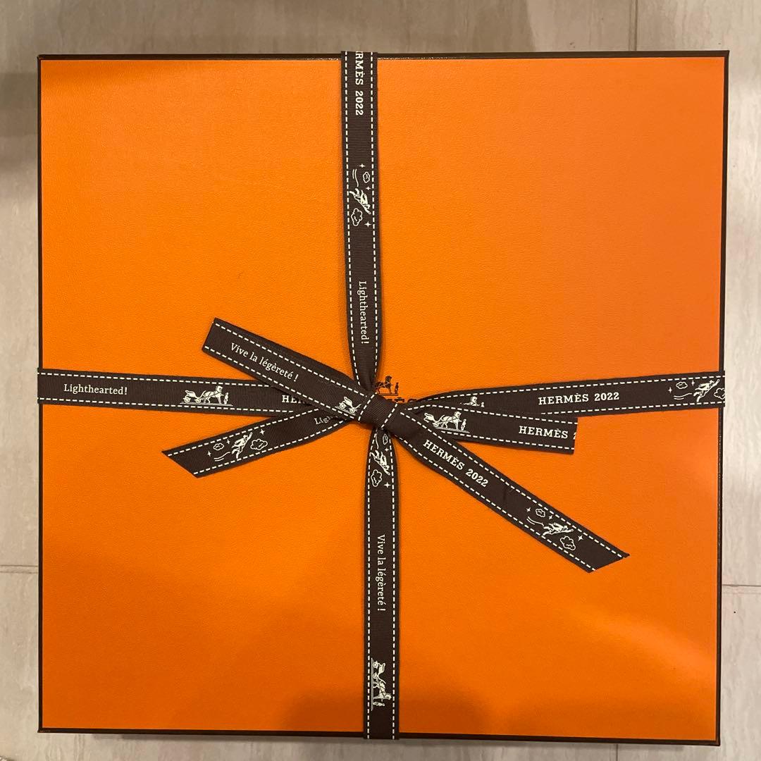 HERMES H-DECO 皿 ホワイト・ブラック