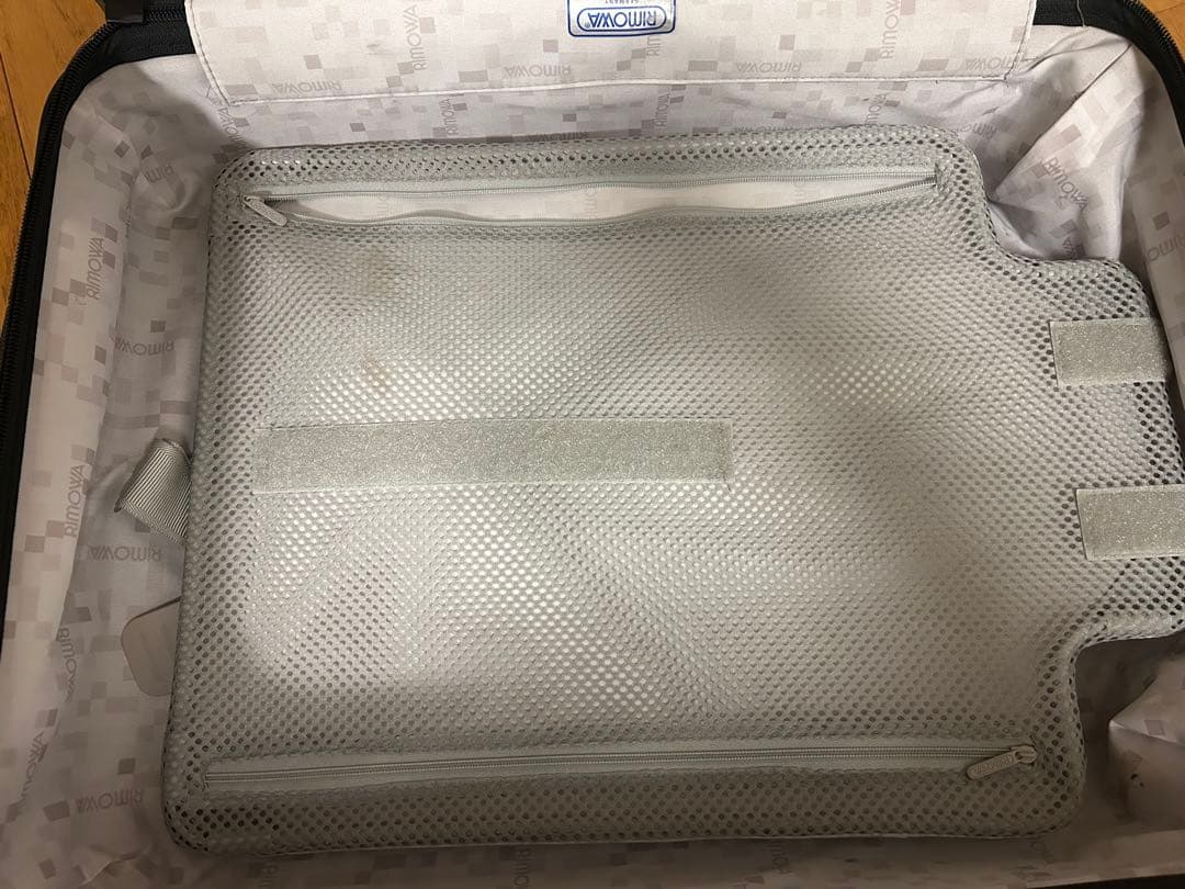 RIMOWA リモワ　サルサ エッセンシャル　キャビン　ブラウン　4輪