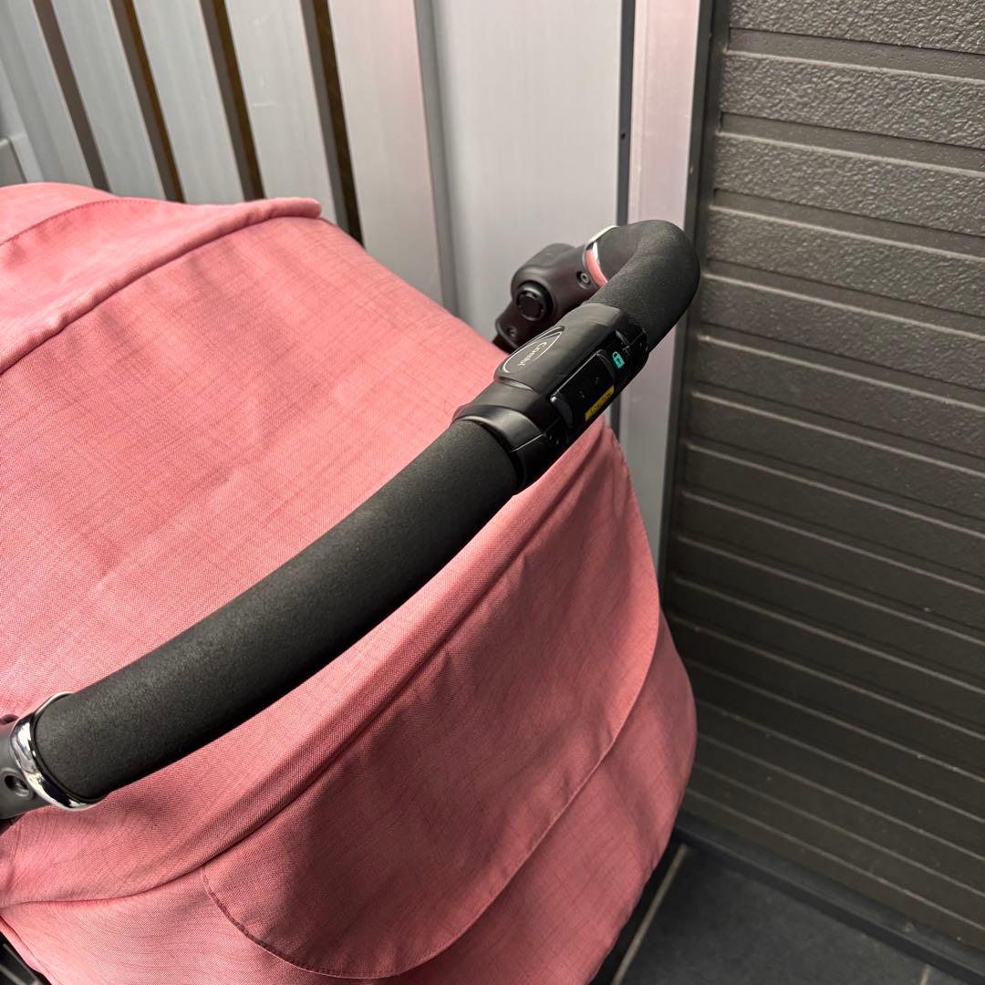 スゴカルα４キャス Compact コンビ ベビーカー combi